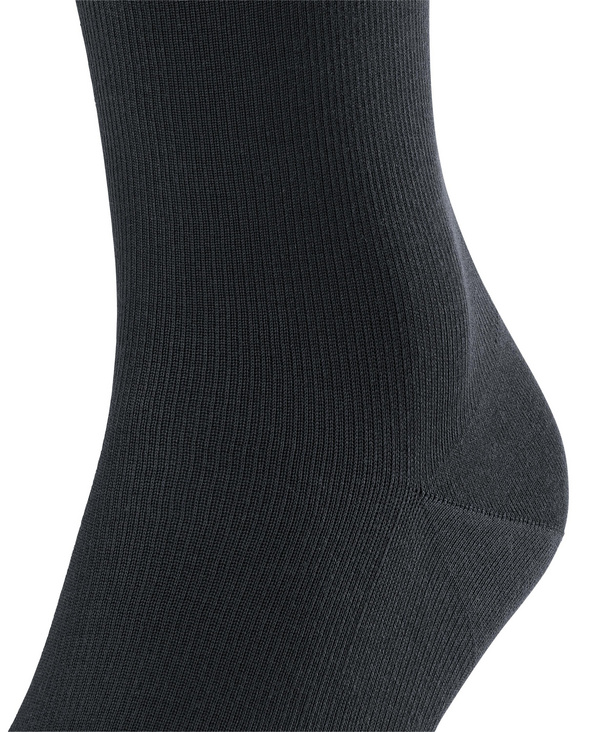 Chaussettes 3/4 hommes de voyage FALKE "Travel&Comfort Ultra Energizing" 15734- Black 3000