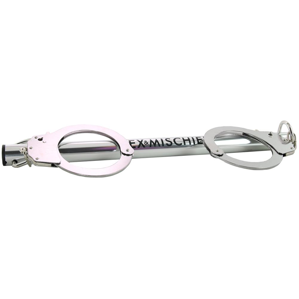 Barre & menottes métal pour bondage SEX & MISCHIEF "Spreader Bar with Metal Cuffs"