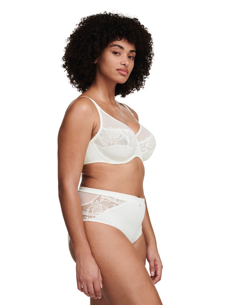 Soutien-gorge armaturé très enveloppant CHANTELLE "Orangerie Dream" C17Q10 - Milk 0LW