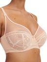 Soutien-gorge armaturé enveloppant CHANTELLE "True Lace" C11M10 - Beige Doré 01N