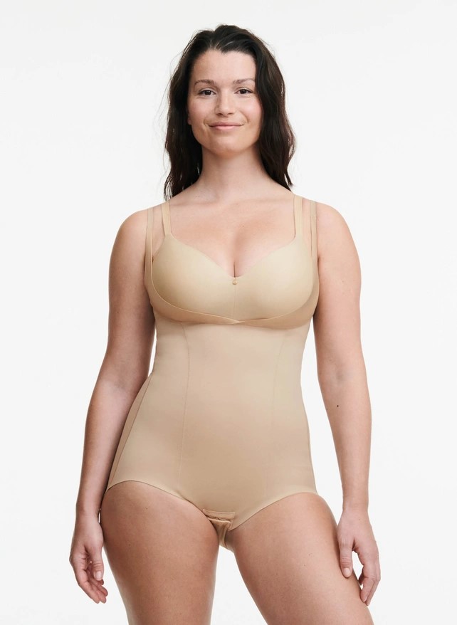 Body gainant shapewear buste ouvert CHANTELLE "Basic Shaping" C35080 - Nude 0WU