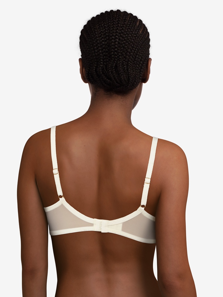 Soutien-gorge armatures en 3 parties enveloppant CHANTELLE "Champs Elysées" C26010 - Ivoire 035