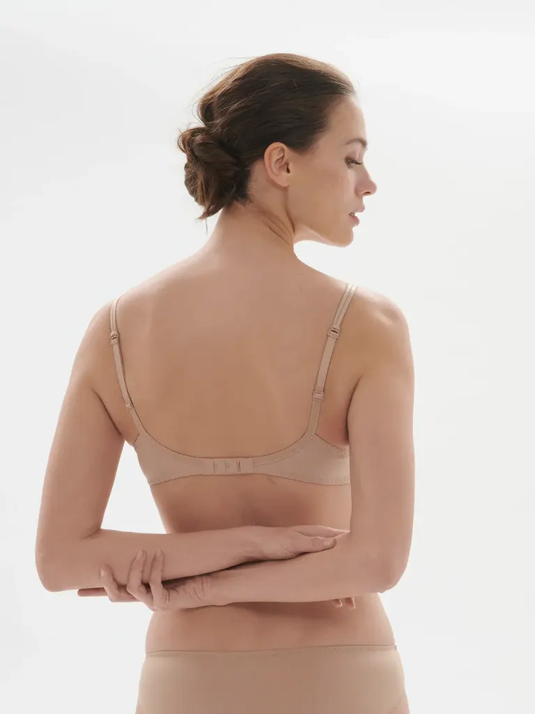 Soutien-gorge moulé spacer SIMONE PERELE "Délice" 12X343 - Peau 709