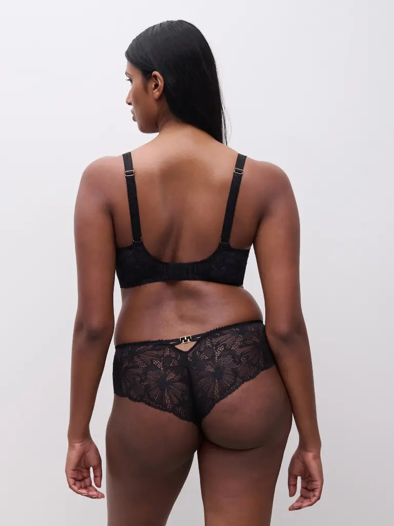 Soutien-gorge armatures enveloppant CHANTELLE "Muse" C19YM0 - Noir 011