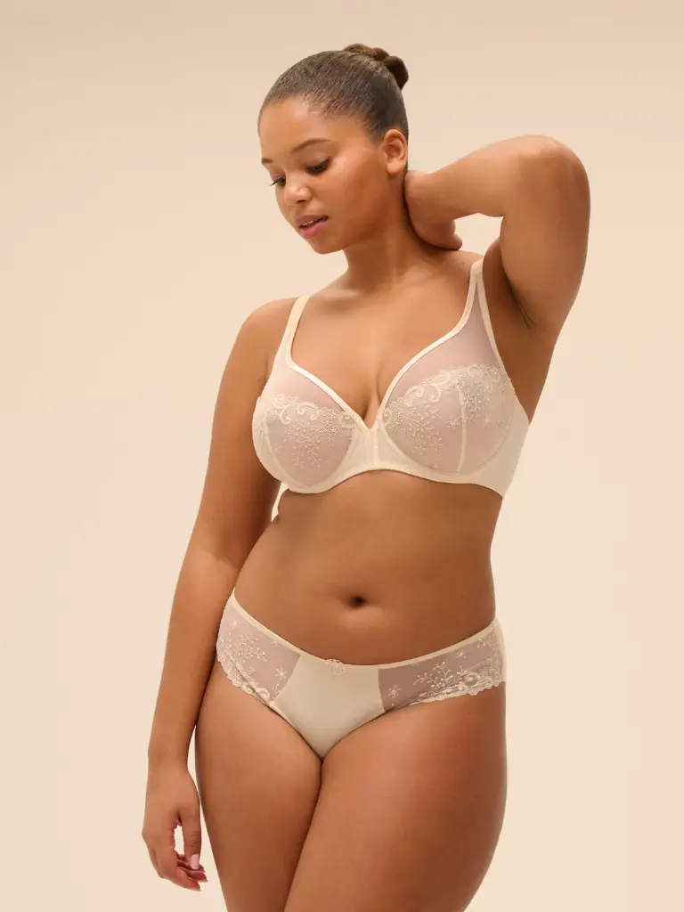 Slip SIMONE PERELE "Délice" 12X720 - Beige Topaze 054