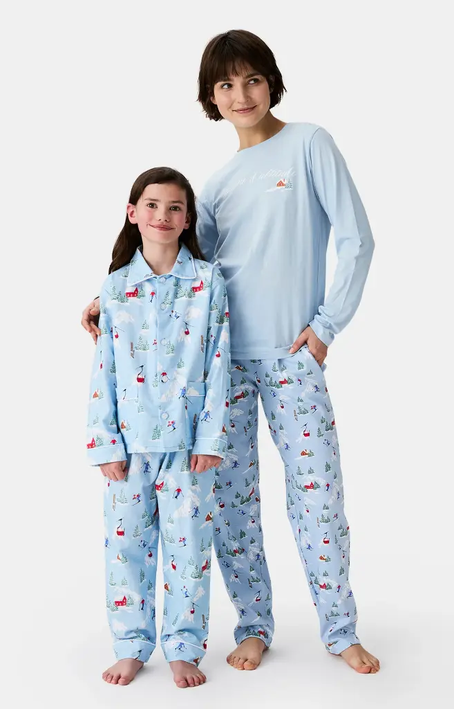 Pyjama long enfant boutonné ARTHUR "Noël en Altitude" PYE - Ciel NOELH25