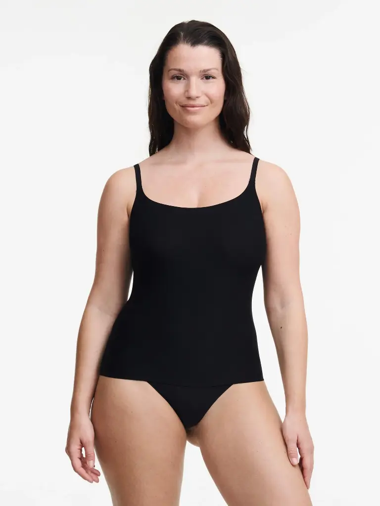Top invisible fines bretelles CHANTELLE "SoftStretch" C10620 - Noir 011