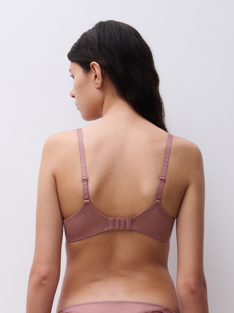 Soutien-gorge armaturé avec coques plogeant CHANTELLE "Legend" C15YNA - Bois de Rose 0R4