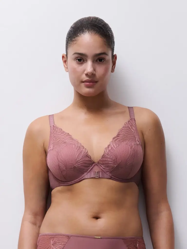 Soutien-gorge armaturé avec coques plogeant CHANTELLE "Legend" C15YNA - Bois de Rose 0R4