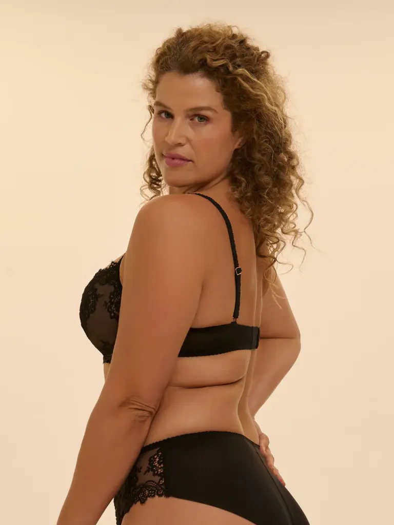 Soutien-gorge corbeille SIMONE PERELE "Idole" 1H2330 - Noir 015