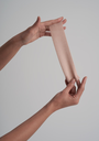 Ruban adhésif pour le corps 7.5cm x 5m BYE BRA "Body Tape" 1250 - Beige