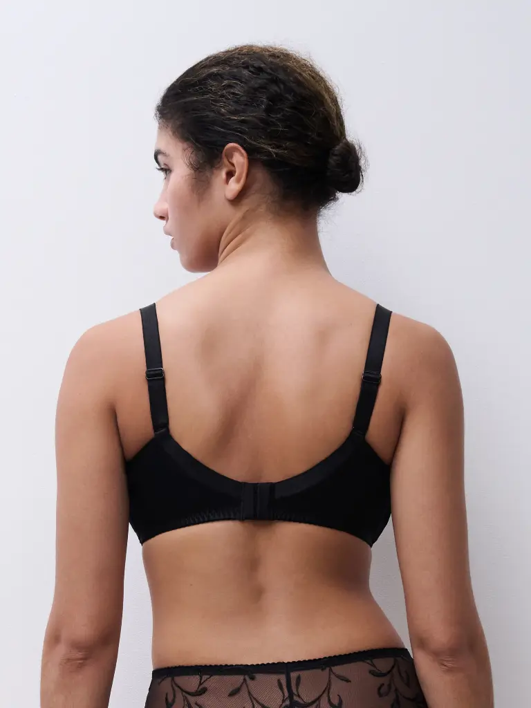 Soutien-gorge sans armatures CHANTELLE "Majestic" C1B3P0 - Noir 011
