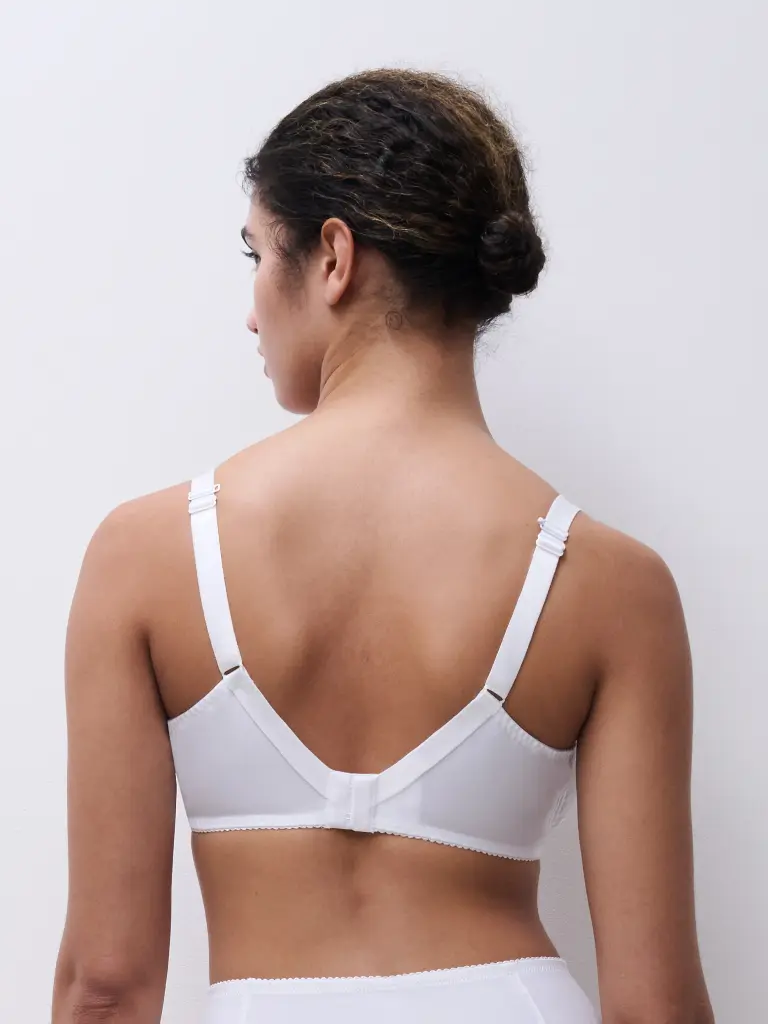 Soutien-gorge avec armatures 3 parties enveloppant CHANTELLE "Majestic" C1B3MU - Blanc 010