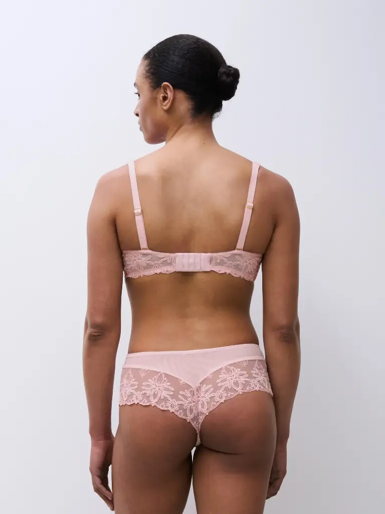 Soutien-gorge mémoire de forme emboitant CHANTELLE "Champs Elysées" C26060 - Pink Cloud E18