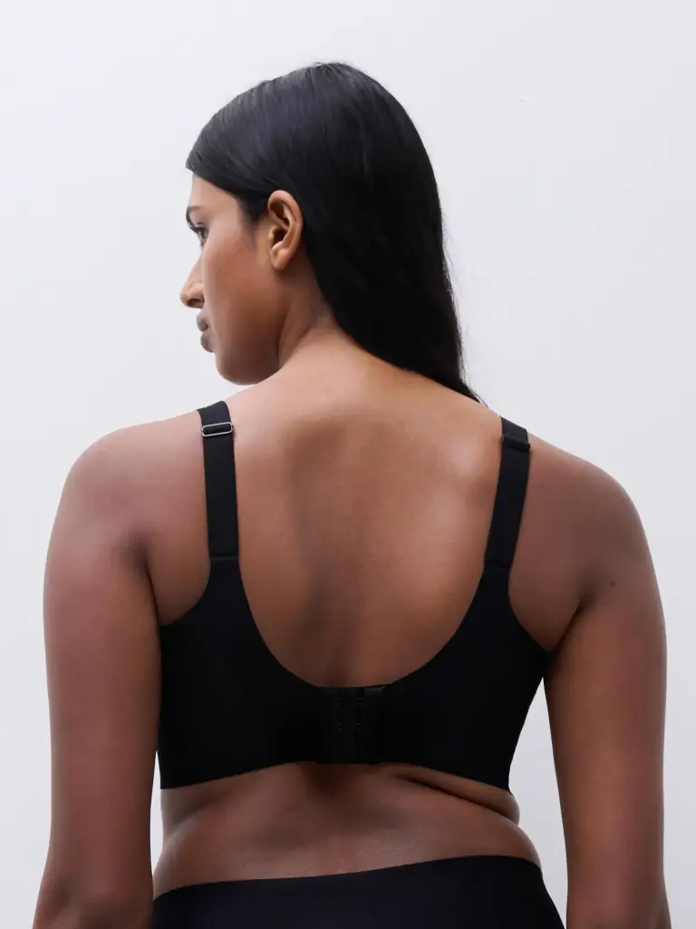 Brassière avec coques CHANTELLE "Lab Défi" C1B6Q9 - Noir 011