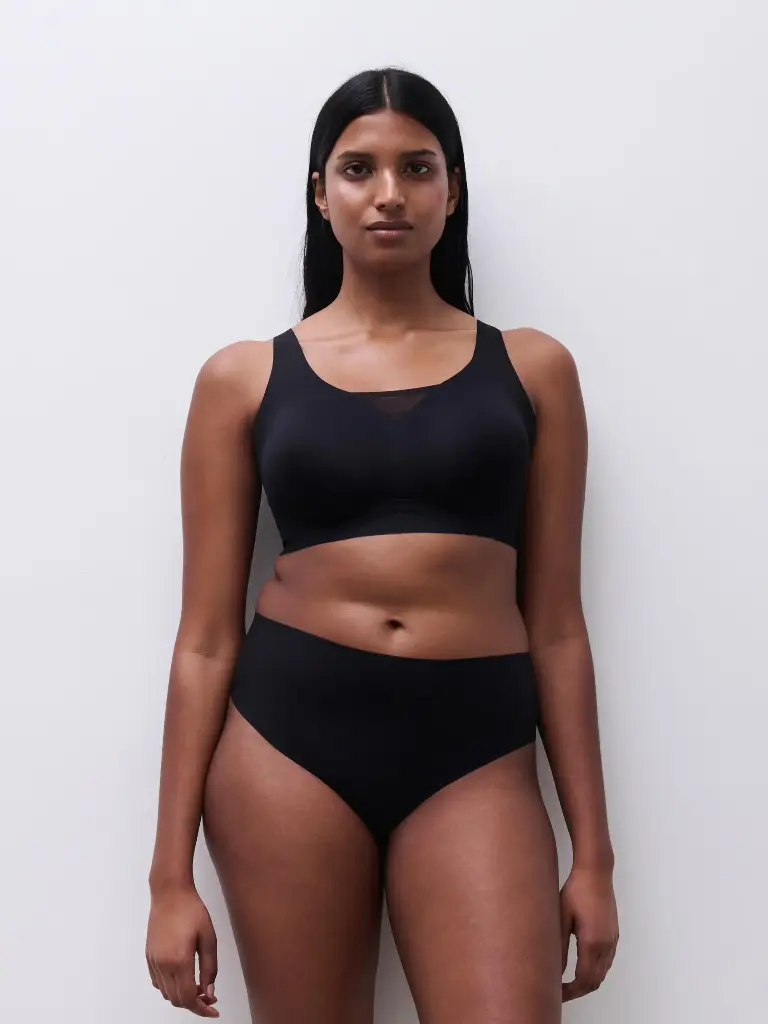 Brassière avec coques CHANTELLE "Lab Défi" C1B6Q9 - Noir 011