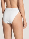 Tanga doux 100% coton & dentelle CALIDA "Lycraspitze" 21904 - Blanc 001