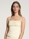 Top fines bretelles & large dentelle durable CALIDA "Sensual Secrets" 11531 - Albaster Cream 911 (XS)