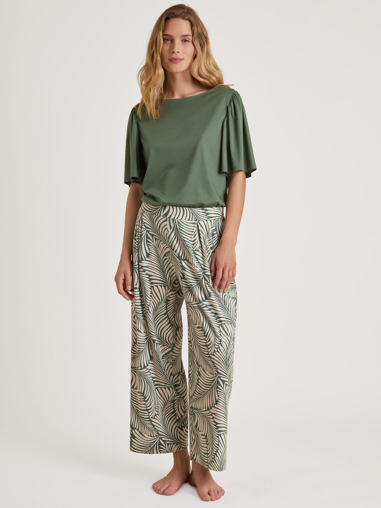 Pyjama t-shirt manches courtes manches + pantalon 7/8 CALIDA 14429 + 28691 - Laurel Green 618 + Quill Crème 891