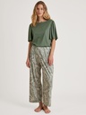 Pyjama t-shirt manches courtes manches + pantalon 7/8 CALIDA 14429 + 28691 - Laurel Green 618 + Quill Crème 891
