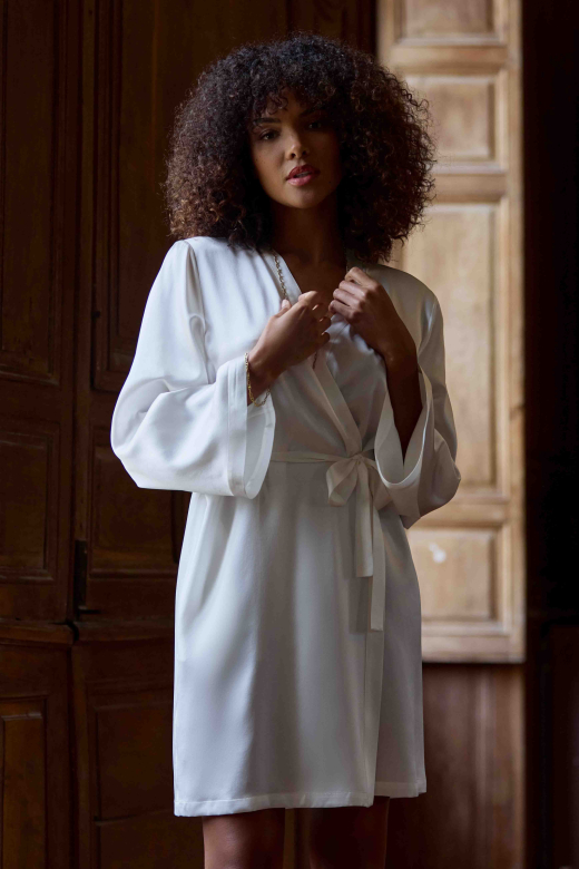 Peignoir court col kimono 100% soie MARJOLAINE "Tracy" 3TRA2010 - Naturel 0074 (38)