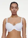 Soutien-gorge avec armatures et coques CHANTELLE "Intrigue" C13WN1 - Blanc 010