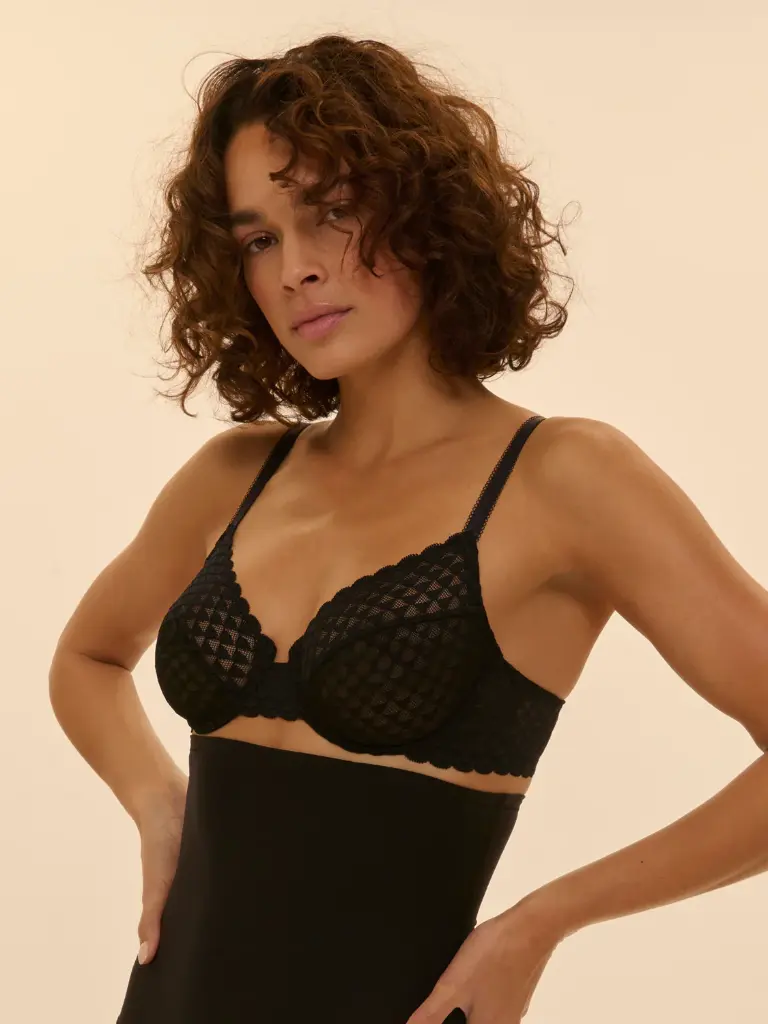 Soutien-gorge avec armatures SIMONE PERELE "Subtile" 19Y310 - Noir 015 (85, D)