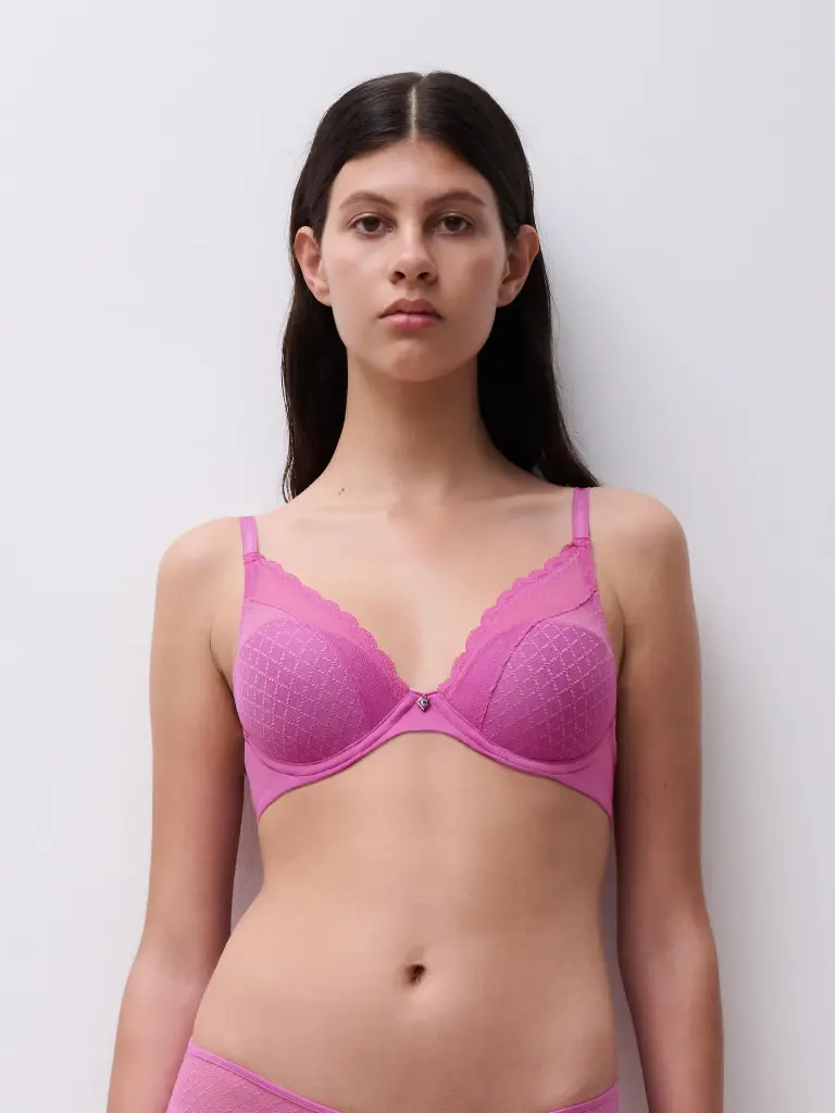 Soutien-gorge avec coques plongeant CHANTELLE EASY FEEL "Norah Chic" C16MNA - Rosebud 0PD (80, B)