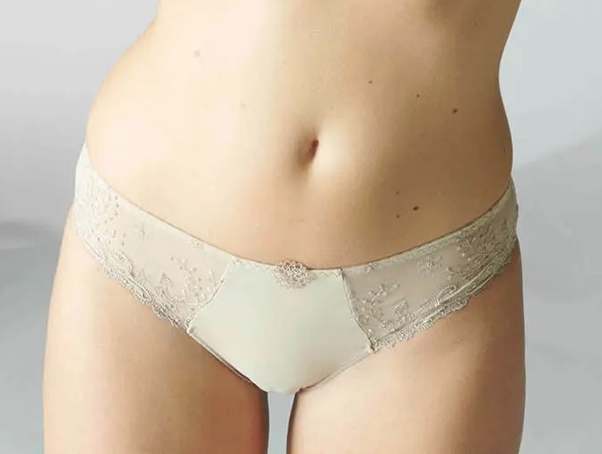 Slip SIMONE PERELE "Délice" 12X720 - Peau 709