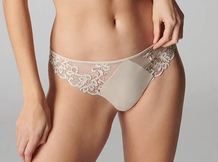 Tanga SIMONE PERELE "Saga" 15C700 - Beige Topaze 054