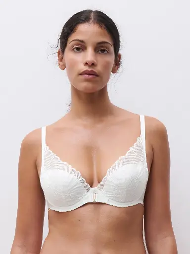 Soutien-gorge armaturé avec coques plogeant CHANTELLE "Legend" C15YNA - Milk 0LW